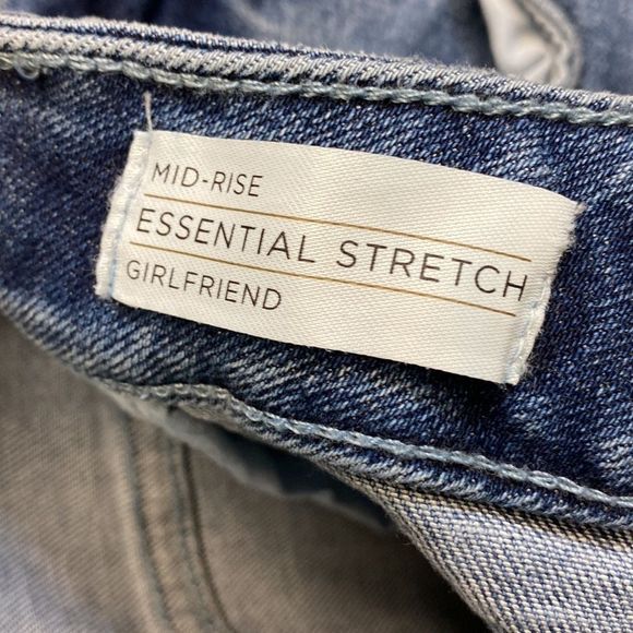 Lane Bryant denim with pearl ankle detail designed in New York there a mid rise - Picture 6 of 7